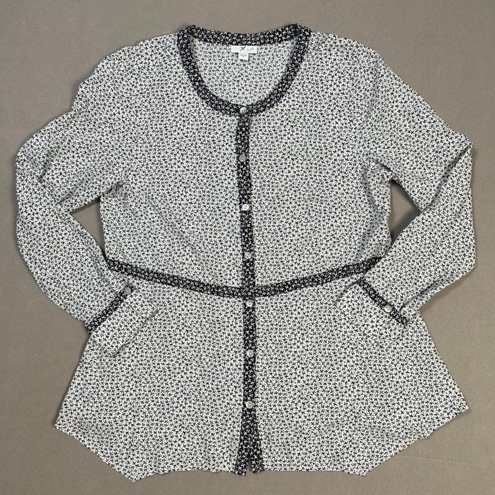 J Jill Women Black White Floral Split Neck Top Blouse M Casual Work Office